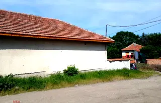 Промишлена сграда в Плевен, Широк център