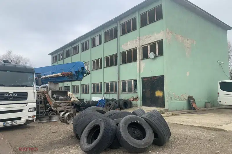 Industrial Building in Sofiya, Vrajdebna
