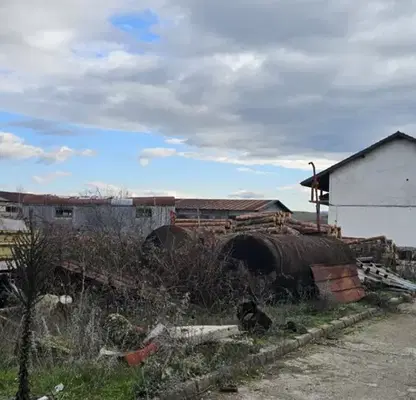 Photo 2 — Industrial Building in Oblast Blagoevgrad, Razlog