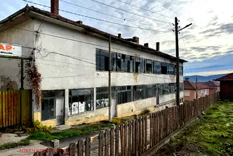 Промишлена сграда в Ловеч, с. Врабево