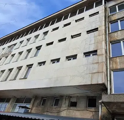 Снимка 3 — Промишлена сграда в Пловдив, Карлово