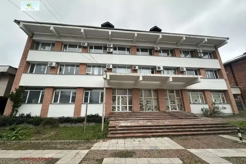 Промишлена сграда в София, с. Горна Малина
