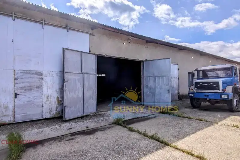 Industrial Building in Oblast Veliko Tyrnovo, Kozarevec