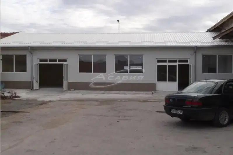 Warehouse in Lovech, Mladost