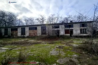 Склад в Плевен, с. Въбел