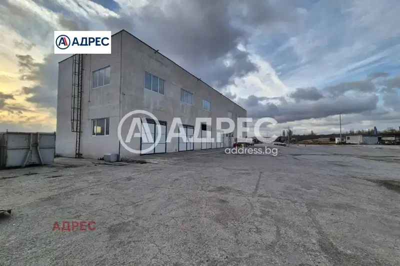 Склад във Варна, Девня