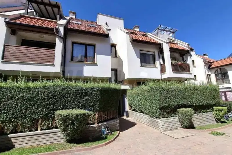 3-bedroom apartment in м-т Детски