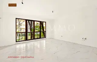Тристаен апартамент в к.к. Св.Св. Константин и Елена