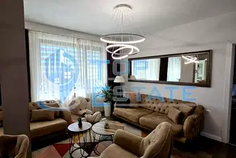 Тристаен апартамент във Велико Търново, Акация