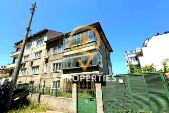 Тристаен апартамент във Варна, Аспарухово