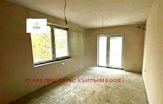 Тристаен апартамент във Варна, Базар Левски