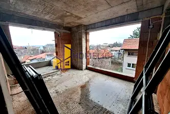 Тристаен апартамент в София, Бояна