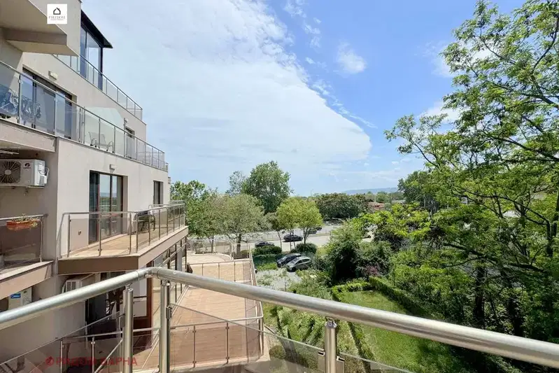 3-bedroom apartment in Varna, Briz