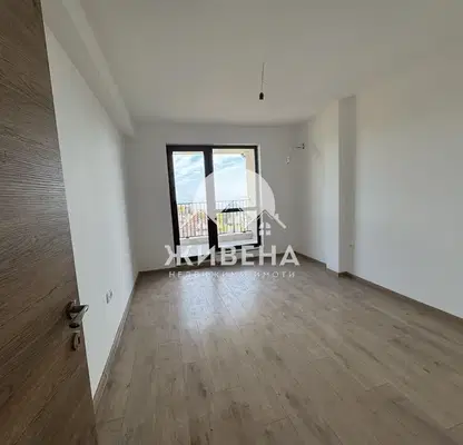 Photo 4 — 3-bedroom apartment in Varna, Briz