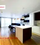 Тристаен апартамент във Варна, Бриз