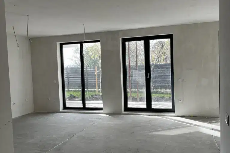 3-bedroom apartment in Varna, Briz