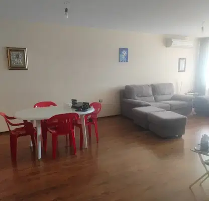 Photo 3 — 3-bedroom apartment in Sliven, Bylgarka