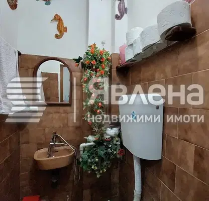 Снимка 5 — Тристаен апартамент в Ямбол, Център