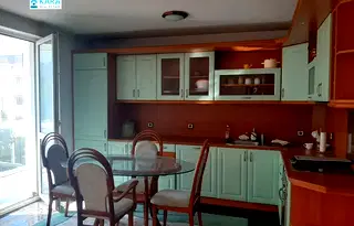 Тристаен апартамент в Кърджали, Център