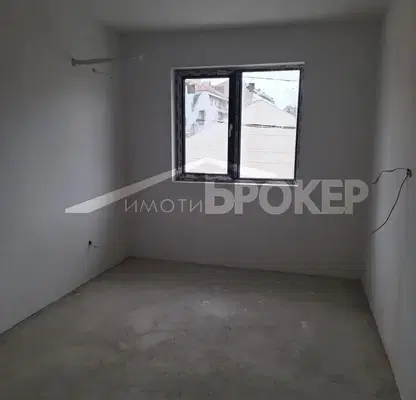 Photo 3 — 3-bedroom apartment in Sliven, Centyr