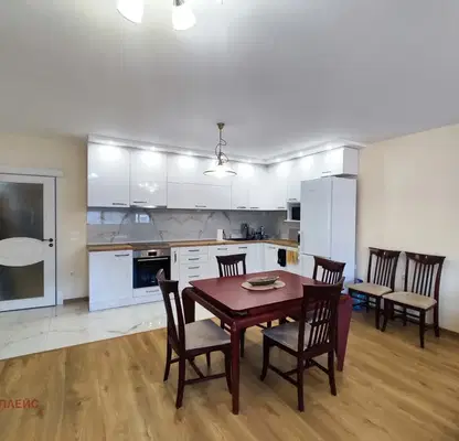 Photo 5 — 3-bedroom apartment in Varna, Centyr