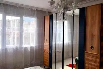 Тристаен апартамент в Шумен, Център