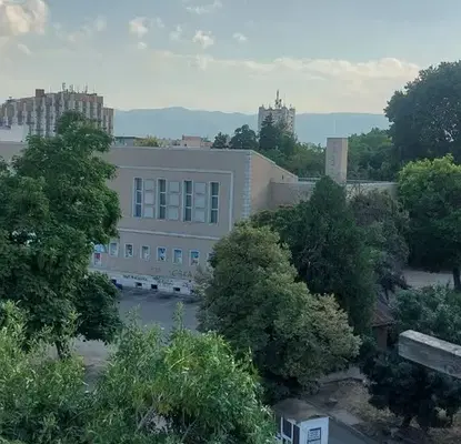 Снимка 3 — Тристаен апартамент в Пазарджик, Център