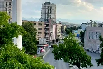 Тристаен апартамент в Пазарджик, Център