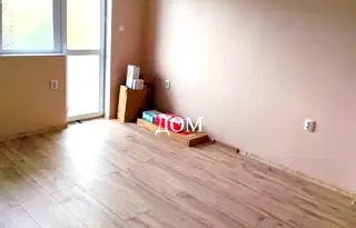 Тристаен апартамент в Шумен, Център