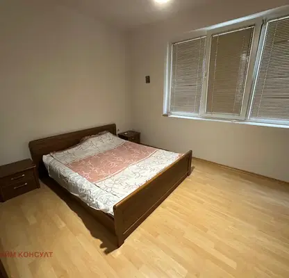 Photo 2 — 3-bedroom apartment in Plovdiv, Centyr