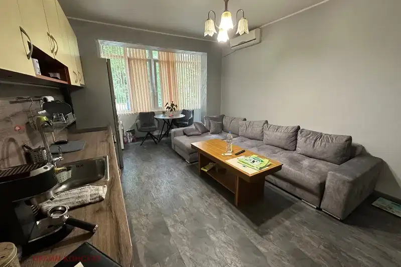 3-bedroom apartment in Plovdiv, Centyr