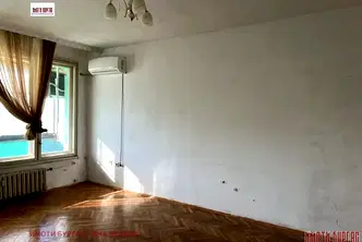 Тристаен апартамент в Бургас, Център