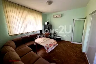 Тристаен апартамент във Варна, Център