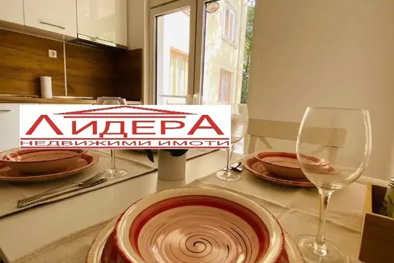 3-bedroom apartment in Plovdiv, Centyr