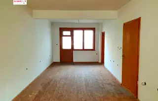 Тристаен апартамент в Ловеч, Център