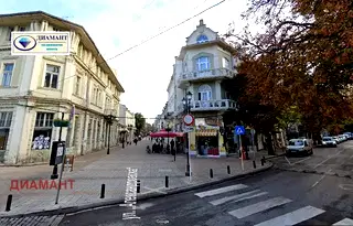 Тристаен апартамент в Русе, Център