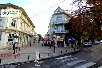 Тристаен апартамент в Русе, Център
