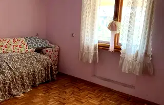 Тристаен апартамент във Враца, Център