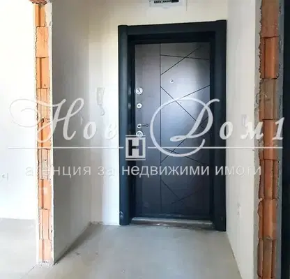 Снимка 4 — Тристаен апартамент с тераса в Цветен квартал, Варна