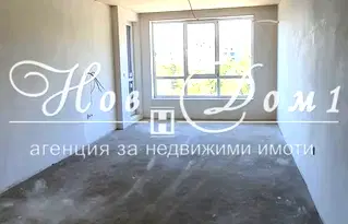 Тристаен апартамент с тераса в Цветен квартал, Варна