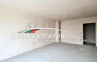 Тристаен апартамент във Варна, Цветен квартал