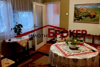 Тристаен апартамент в Сливен, Даме Груев