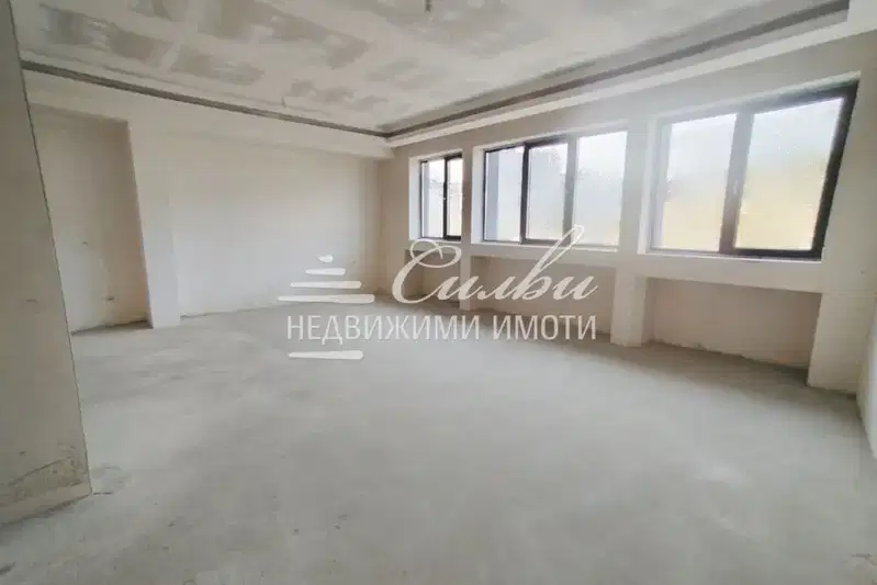 3-bedroom apartment in Shumen, Grivica