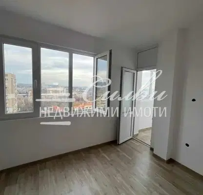 Photo 3 — 3-bedroom apartment in Shumen, Herson