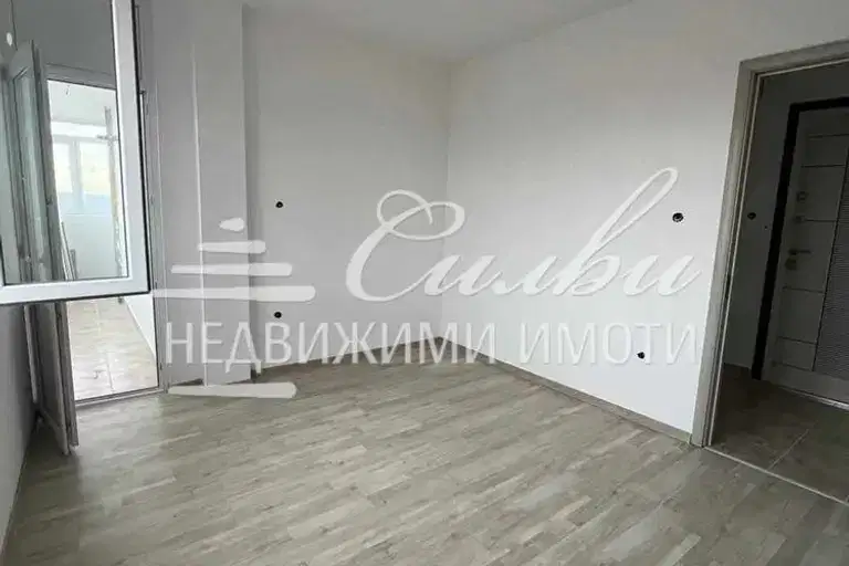 3-bedroom apartment in Shumen, Herson