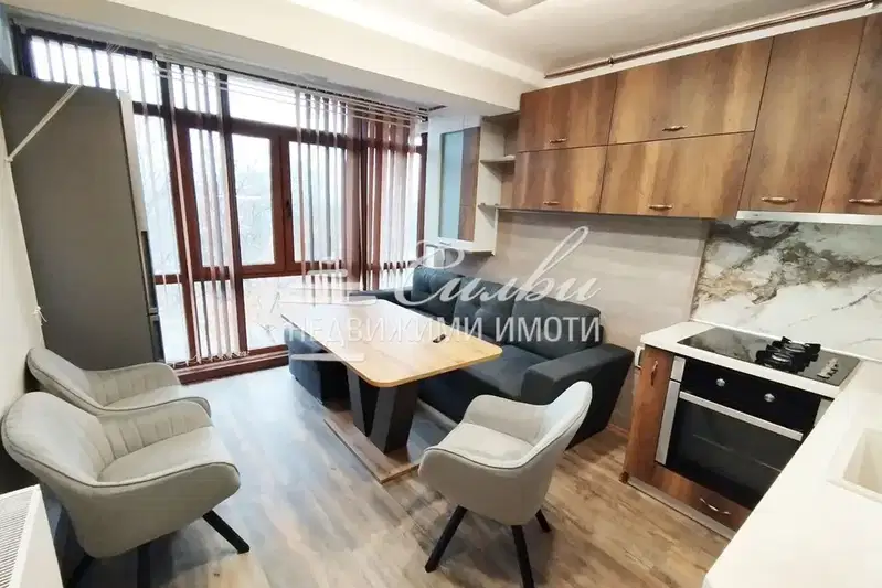 3-bedroom apartment in Shumen, Herson