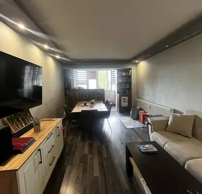 Photo 2 — 3-bedroom apartment in Pernik, Iztok