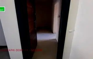 Тристаен апартамент в Перник, Изток