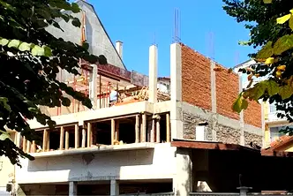 Тристаен апартамент във Варна, Колхозен пазар