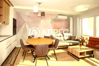 Тристаен апартамент в София, Разсадника